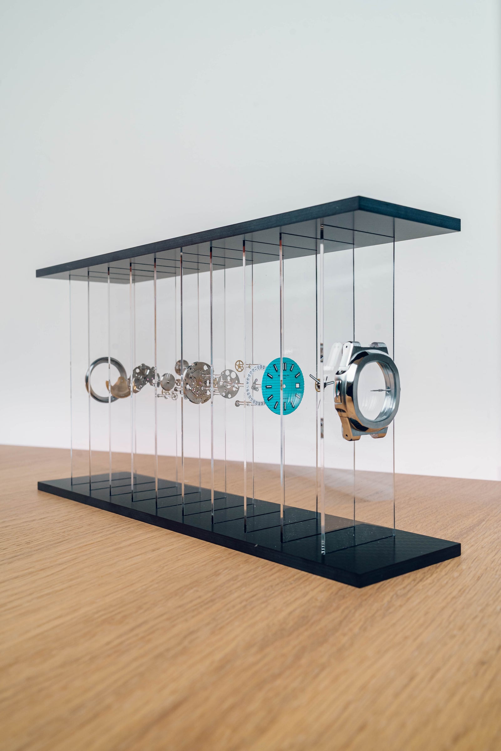 DT-02 Édition Tiffany, tableau montre déconstruite en acrylique, vue 2