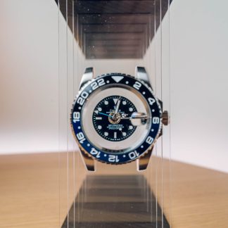 DT-07 Édition Batman, tableau montre déconstruite en acrylique, vue 1